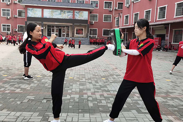 登封少林寺文武学校